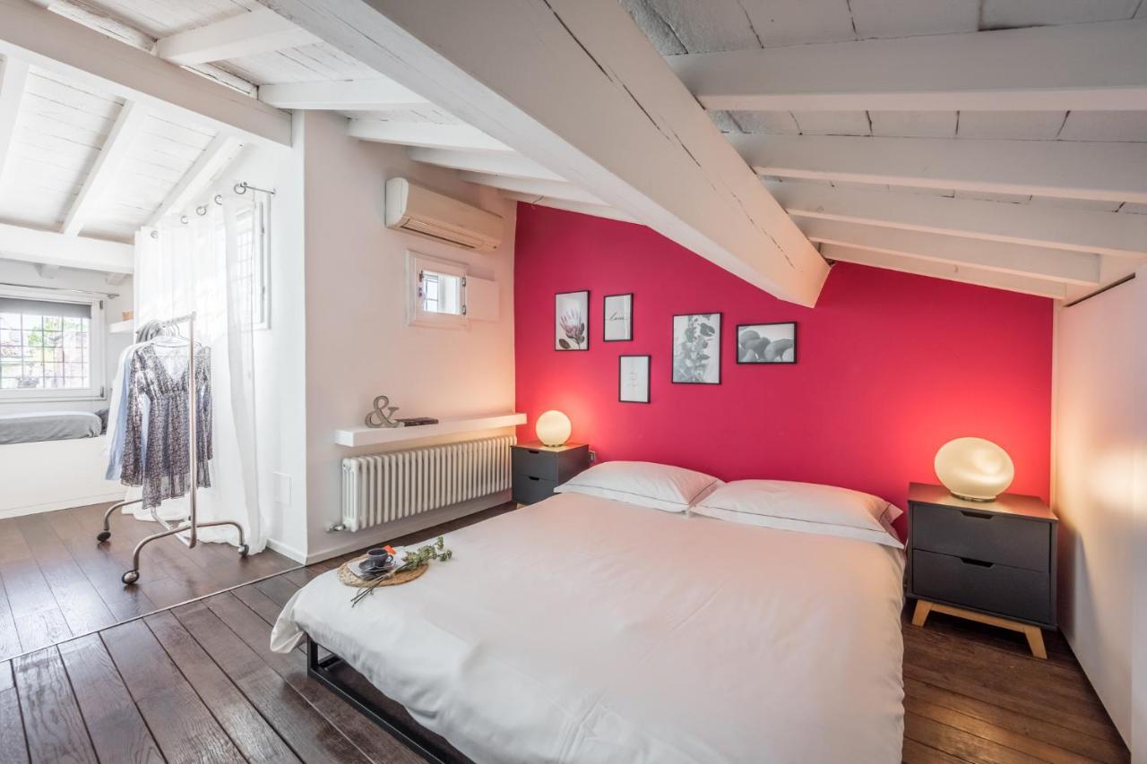 Emilia Suite Urban Modena Buitenkant foto