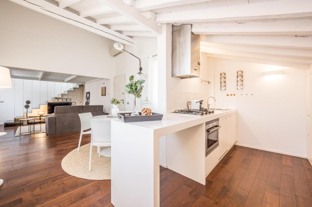 Emilia Suite Urban Modena Buitenkant foto