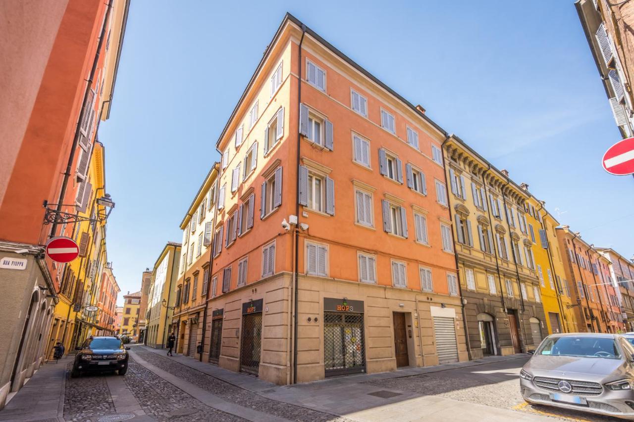 Emilia Suite Urban Modena Buitenkant foto